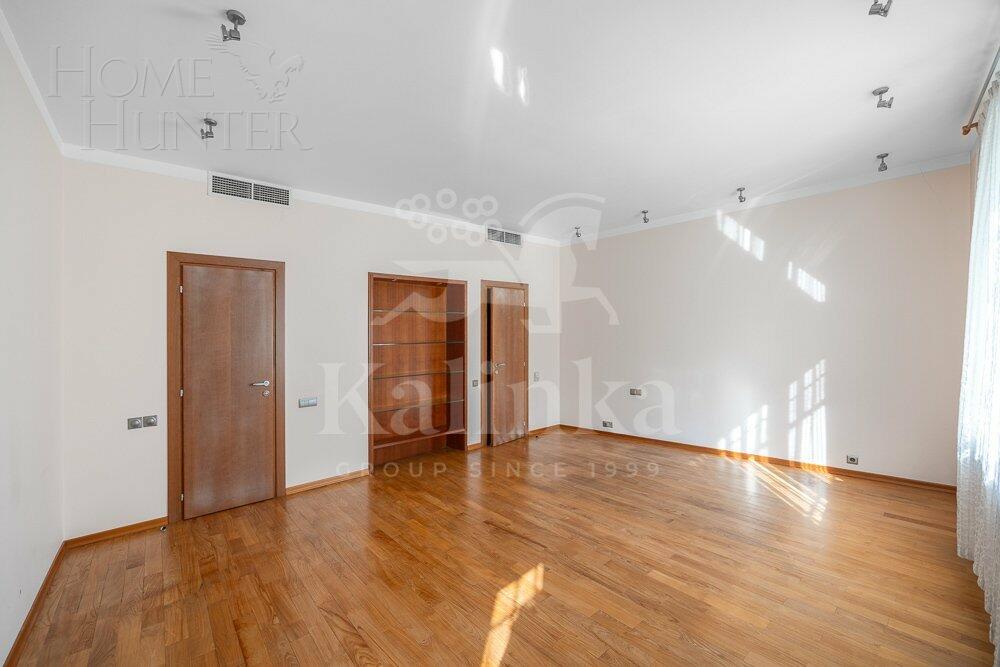3-КОМН. КВАРТИРА С ОТДЕЛКОЙ 168.4 М² НА 8 ЭТАЖЕ