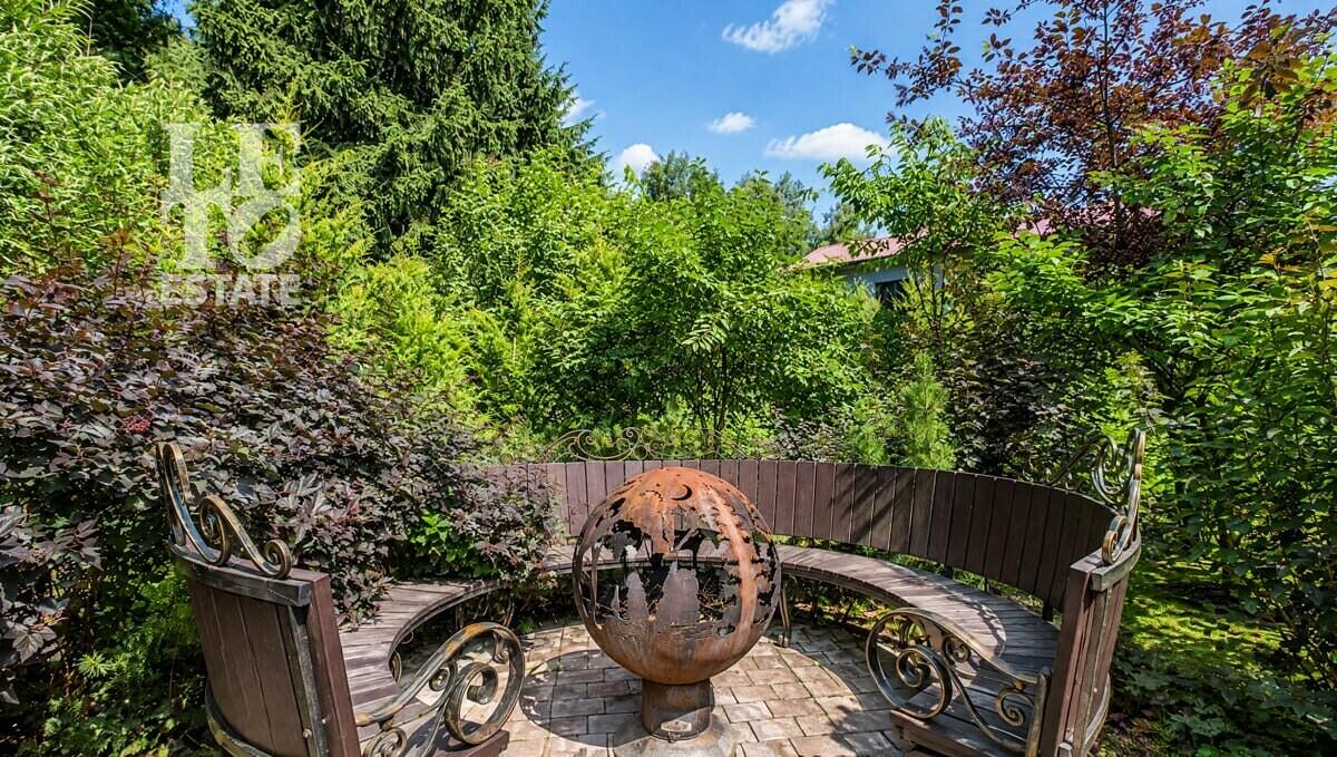 1-этажный коттедж 580 м² с отделкой