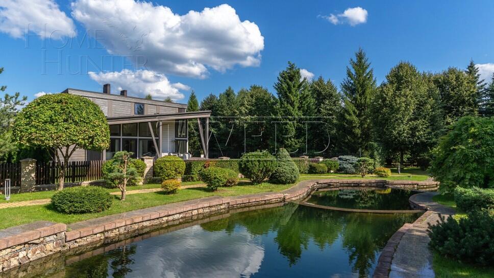 2-этажный коттедж 500 м² с отделкой