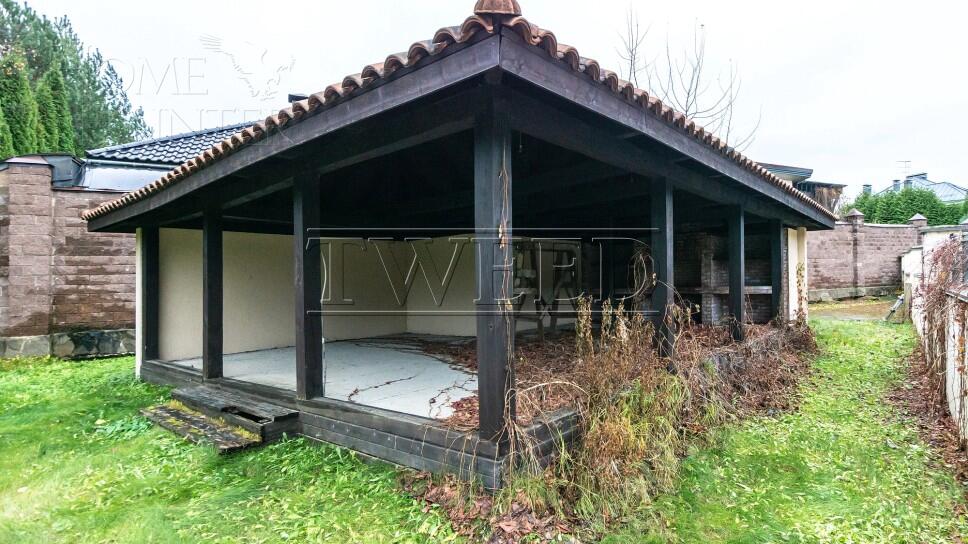 3-этажный коттедж 850 м² без отделки