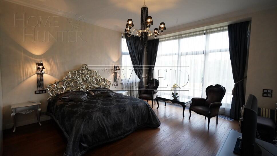 3-этажный коттедж 900 м² с отделкой