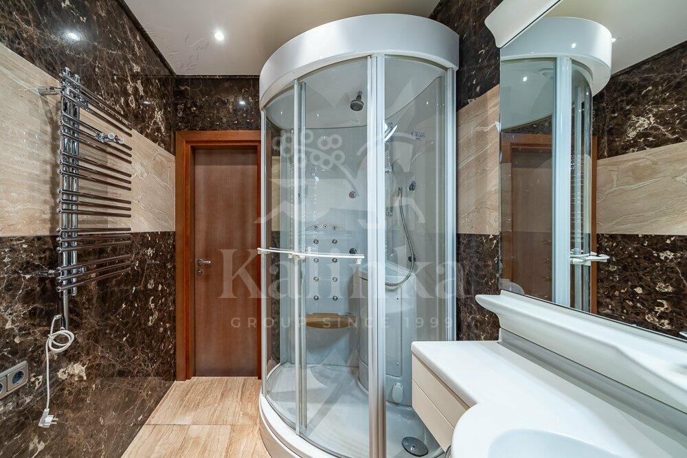 3-КОМН. КВАРТИРА С ОТДЕЛКОЙ 168.4 М² НА 8 ЭТАЖЕ