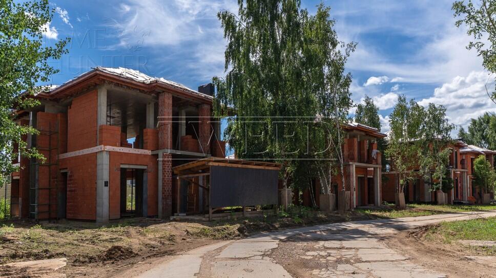 2-этажный коттедж 379.1 м² без отделки