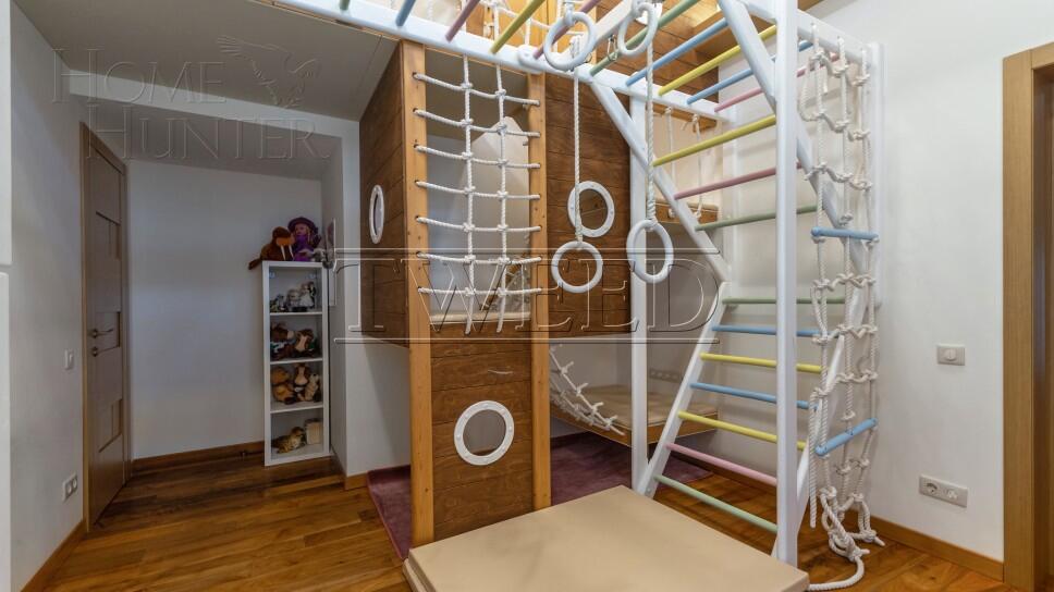 2-этажный коттедж 700 м² с отделкой