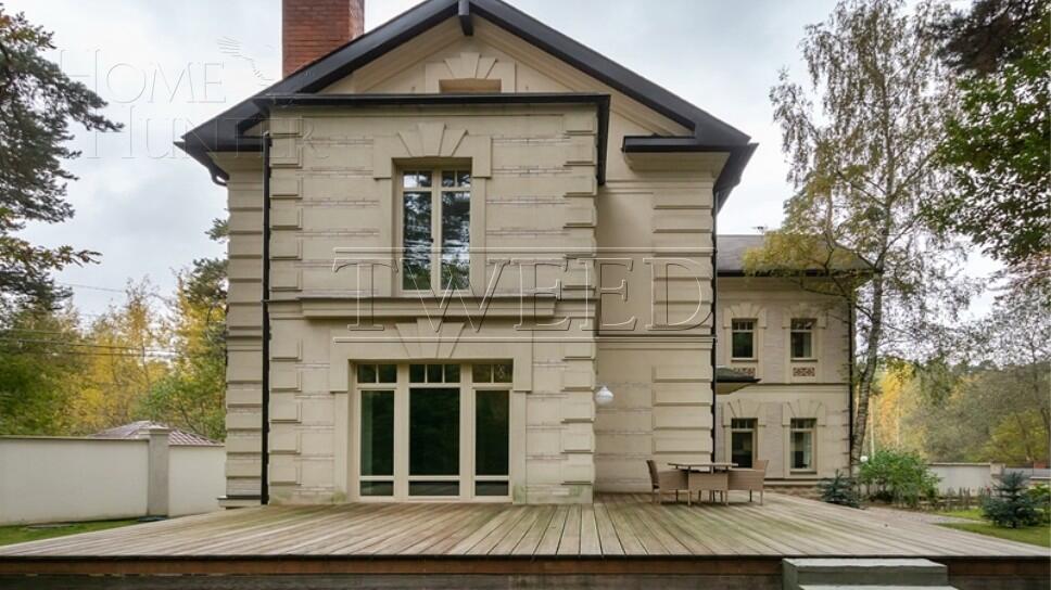4-этажный коттедж 410 м² с отделкой