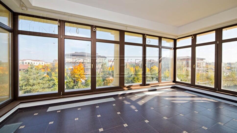 3-этажный коттедж 800 м² с отделкой