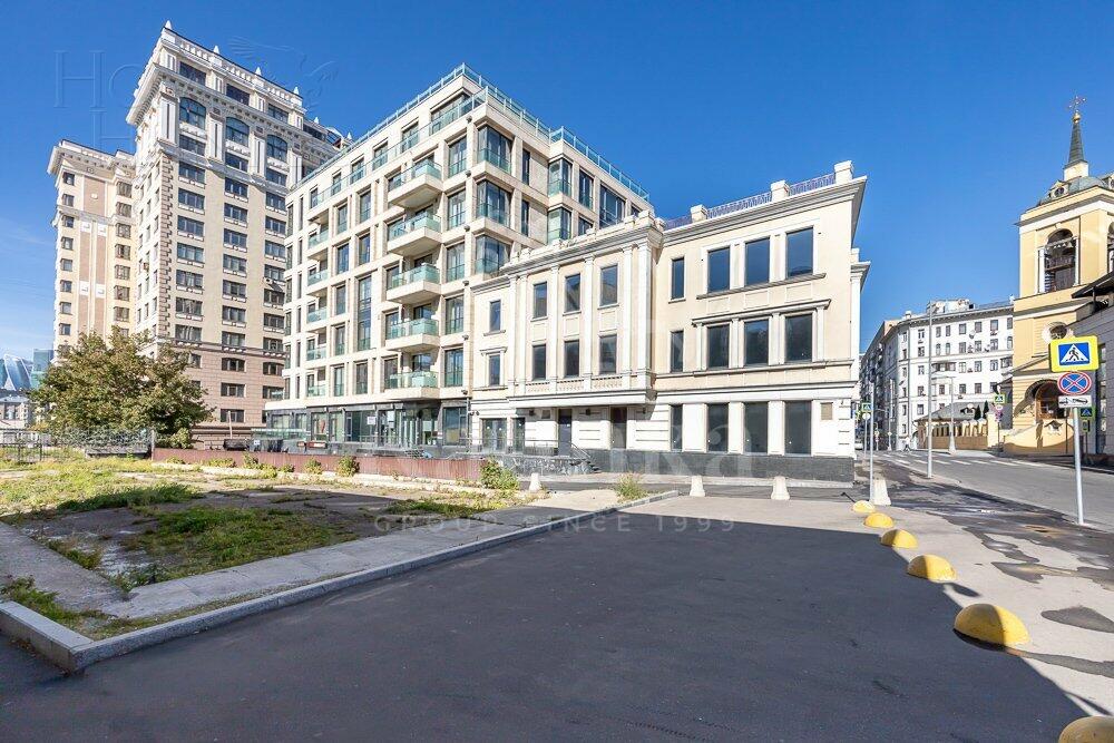 3-КОМН. КВАРТИРА С ОТДЕЛКОЙ 168.4 М² НА 8 ЭТАЖЕ