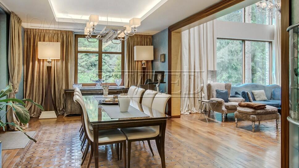 3-этажный коттедж 800 м² с отделкой