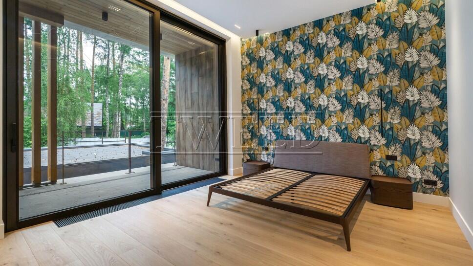 3-этажный коттедж 1 250 м² с отделкой