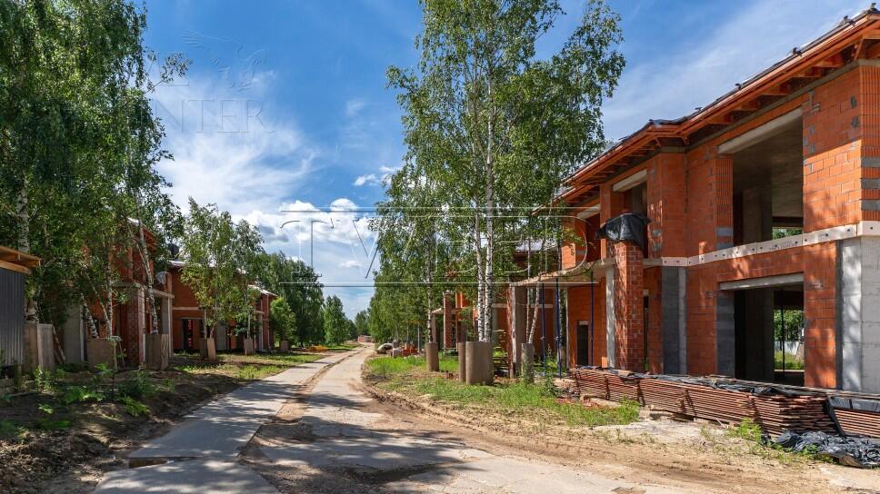 2-этажный коттедж 379.1 м² без отделки