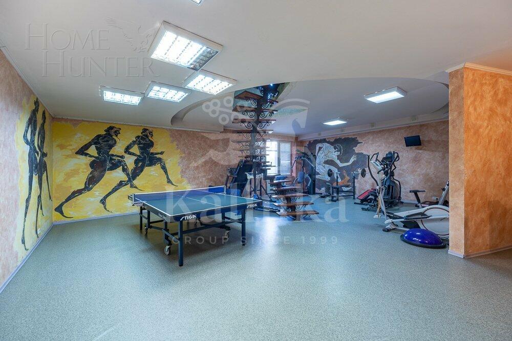 3-КОМН. КВАРТИРА С ОТДЕЛКОЙ 168.4 М² НА 8 ЭТАЖЕ
