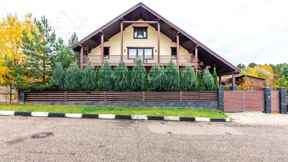 4-этажный коттедж 850 м² с отделкой