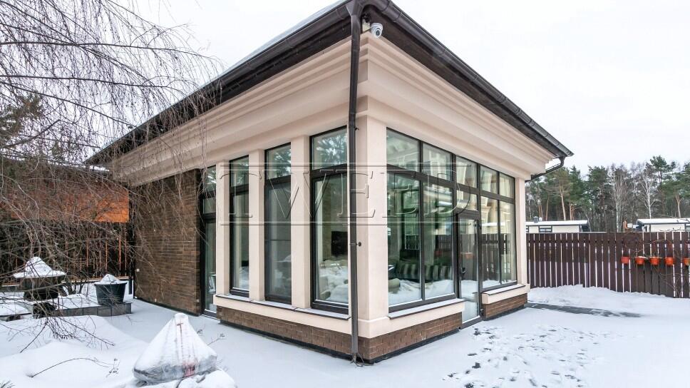 2-этажный коттедж 550 м² с отделкой