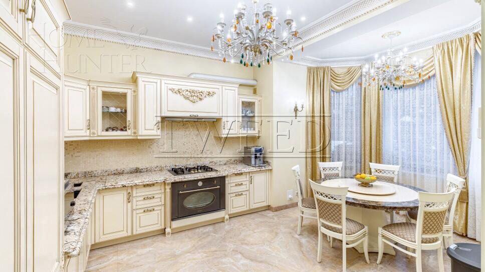 4-этажный коттедж 971.2 м² с отделкой