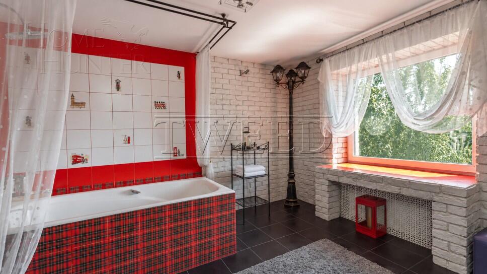 3-этажный коттедж 500 м² с отделкой