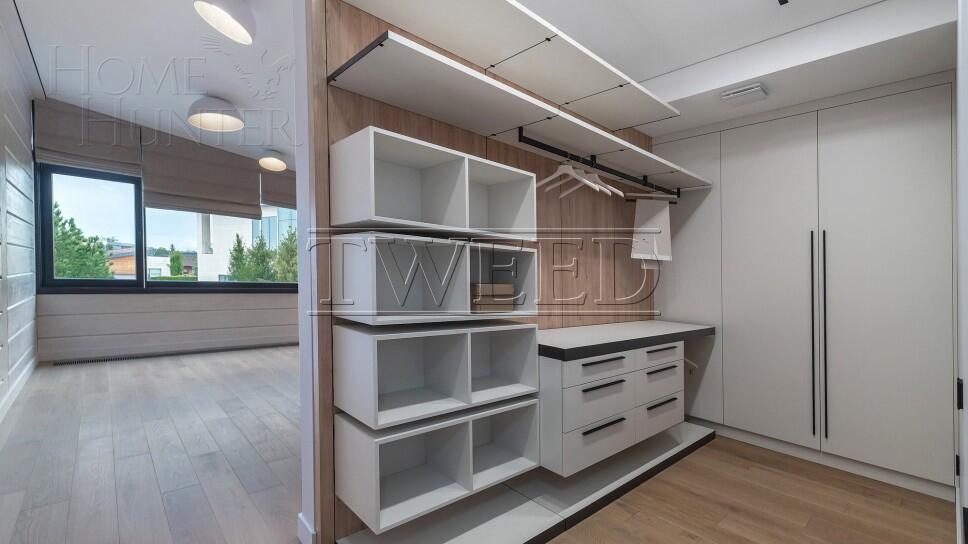2-этажный коттедж 500 м² с отделкой