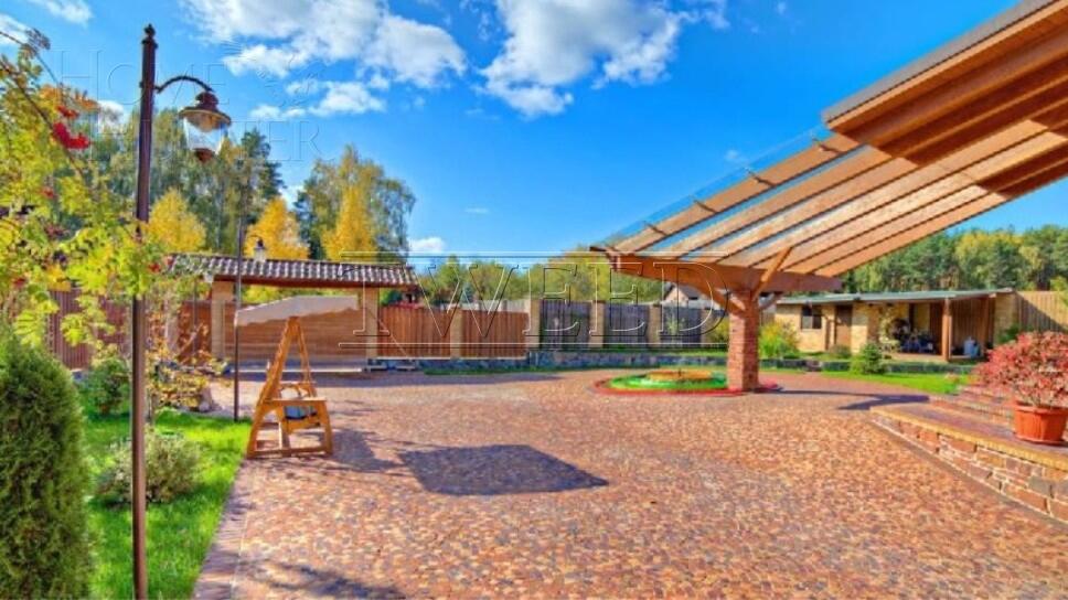 4-этажный коттедж 600 м² с отделкой