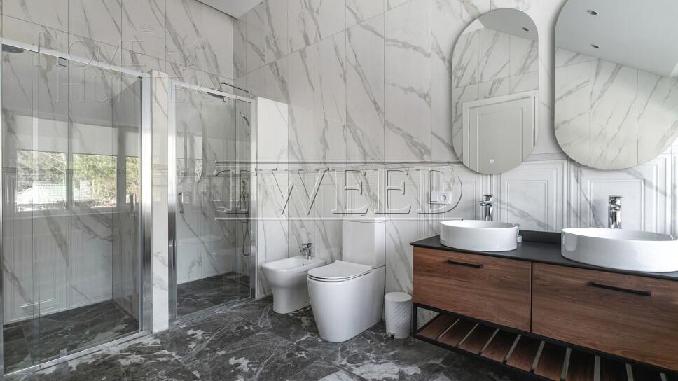 2-этажный коттедж 400 м² с отделкой