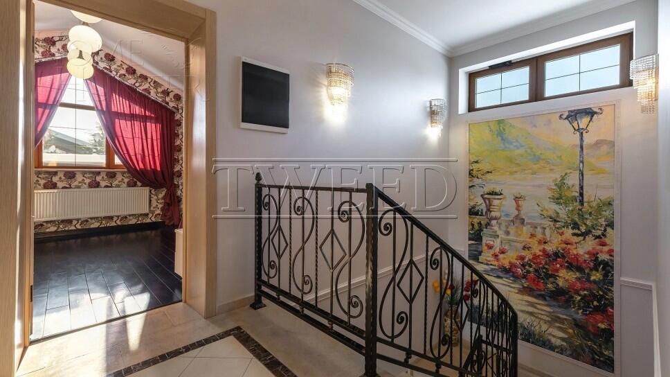 2-этажный коттедж 500 м² с отделкой