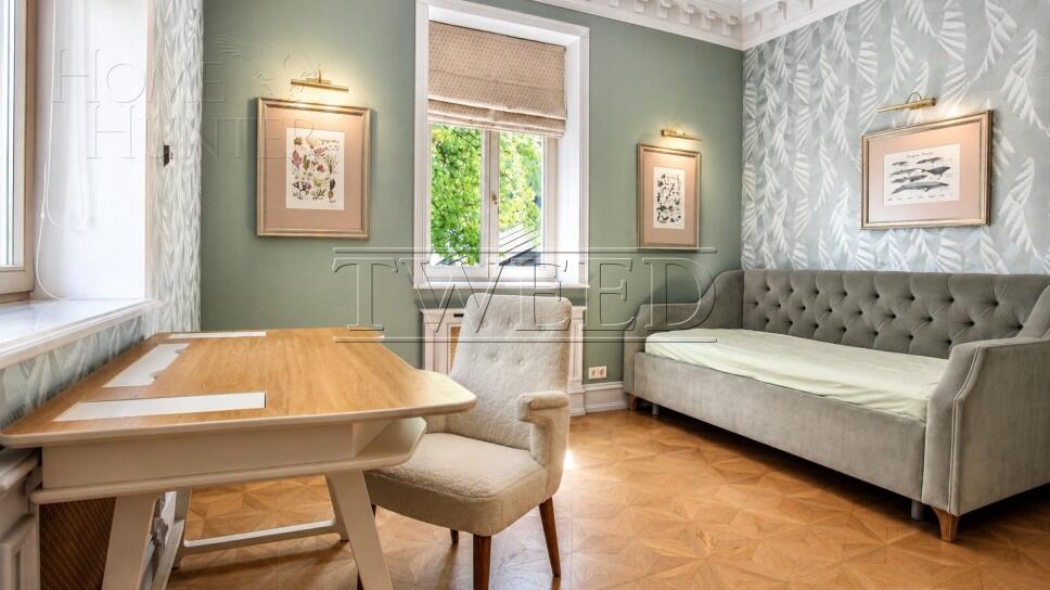 3-этажный коттедж 350 м² с отделкой