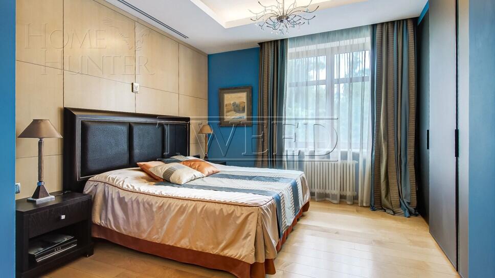 3-этажный коттедж 800 м² с отделкой