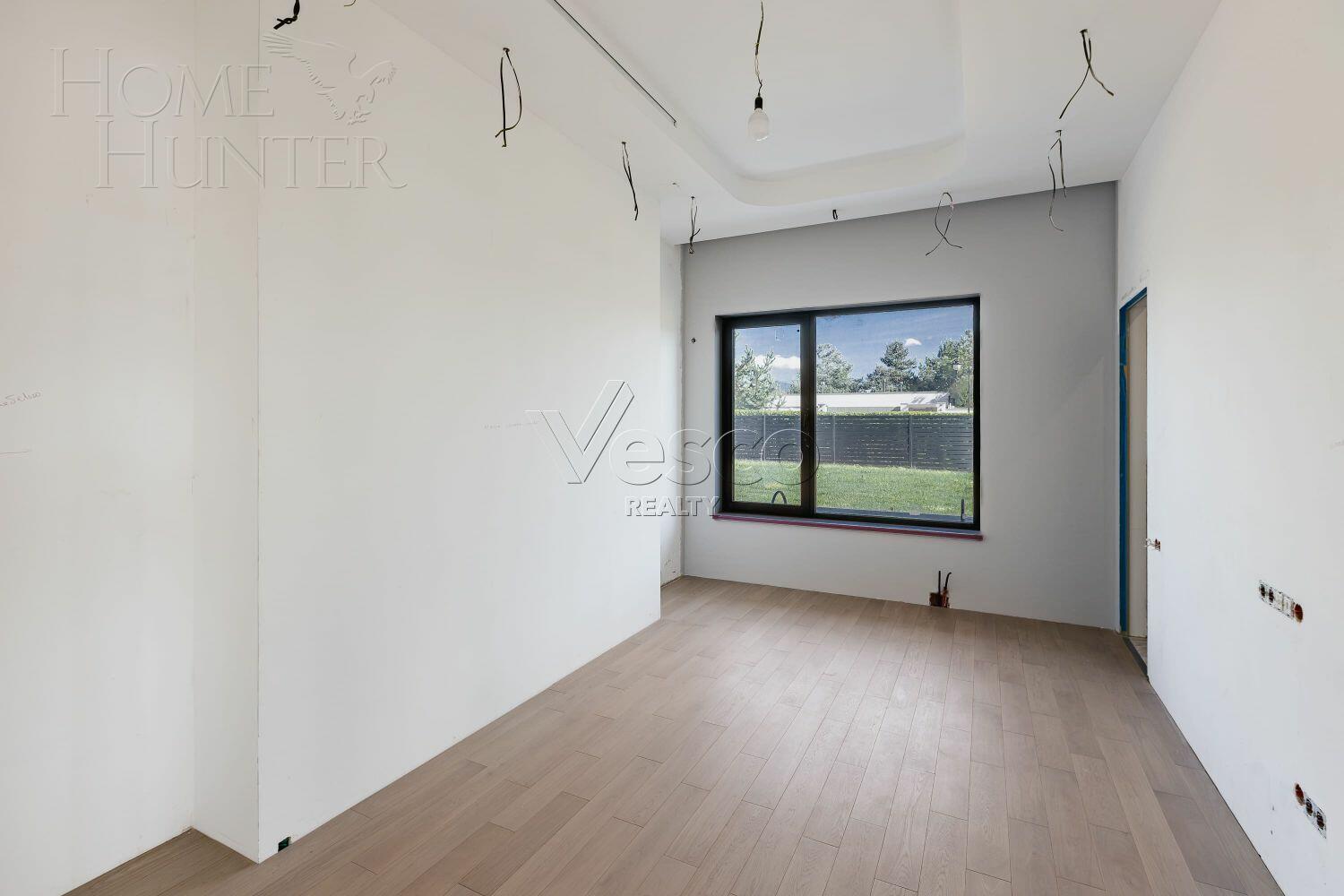 3-этажный коттедж 920 м² с отделкой