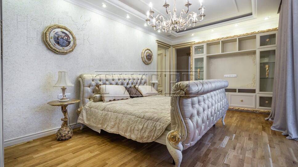 2-этажный коттедж 650 м² с отделкой