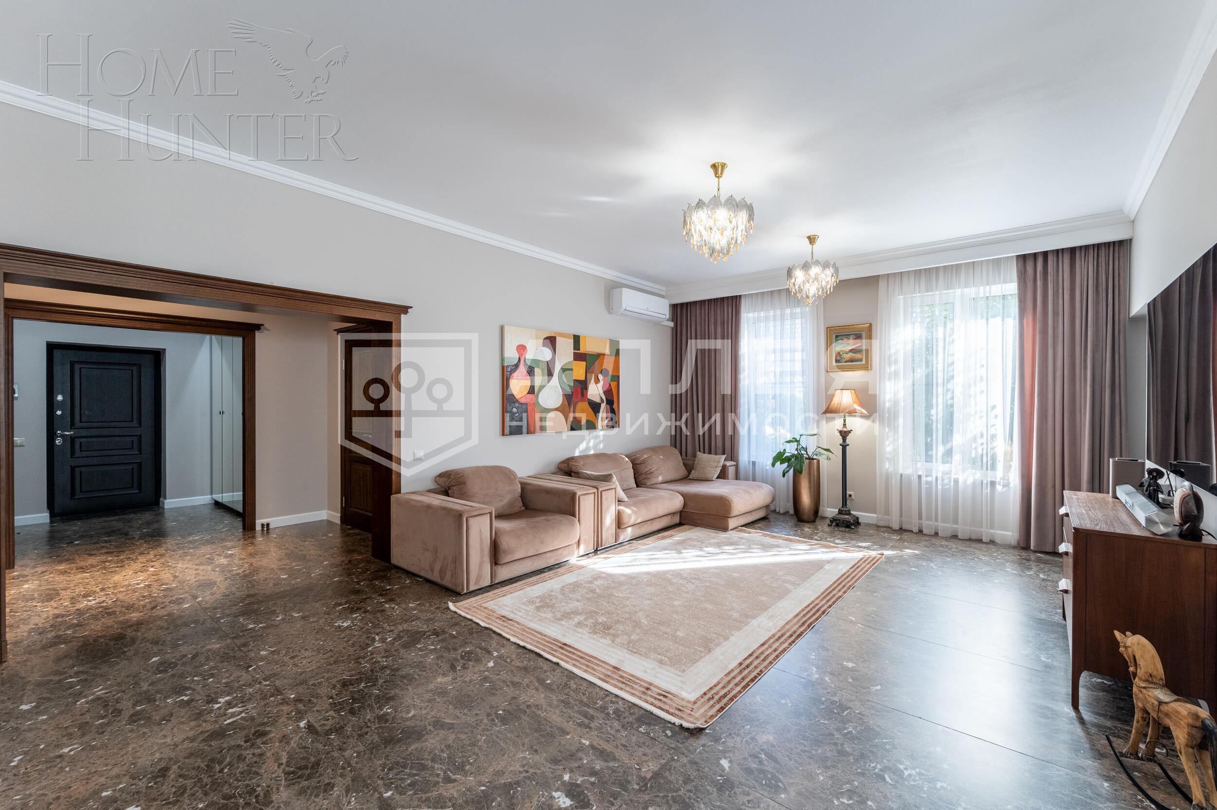 2-этажный таунхаус 240 м² с отделкой