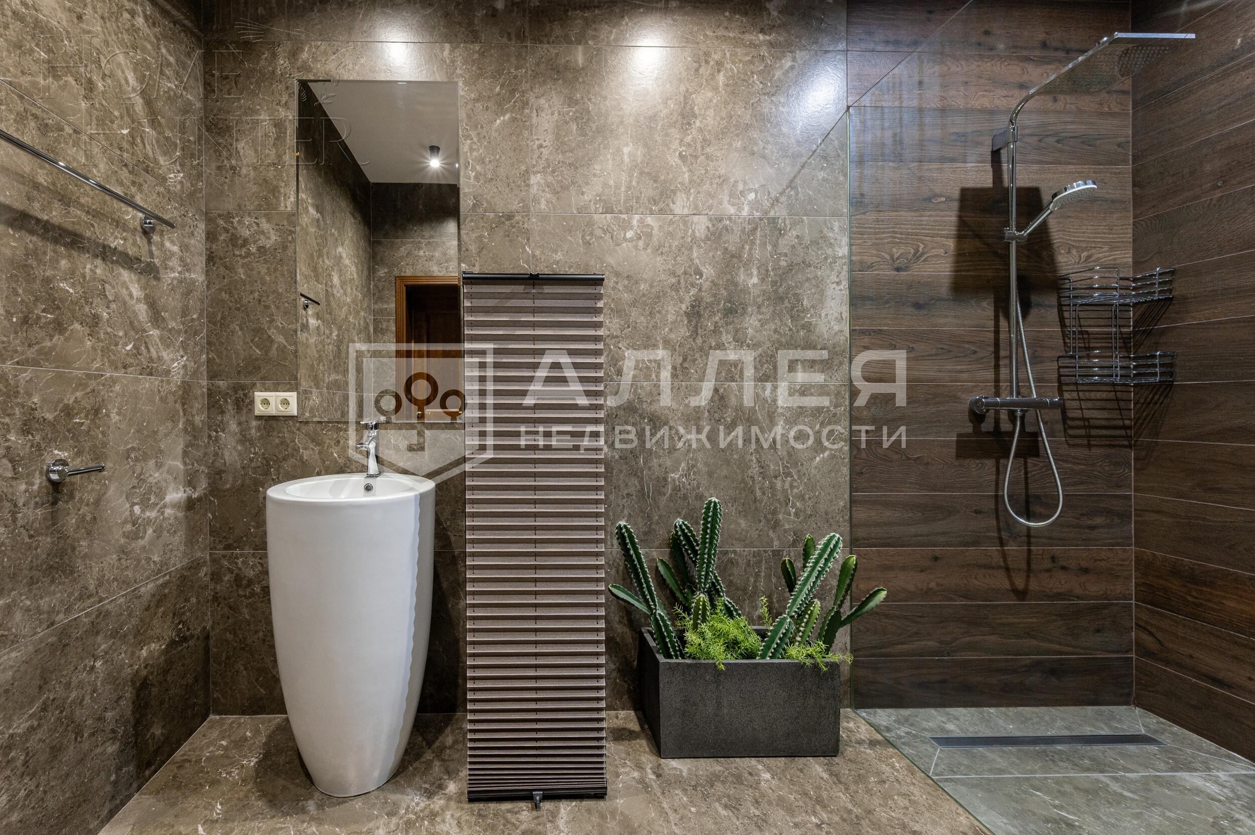 2-этажный таунхаус 240 м² с отделкой