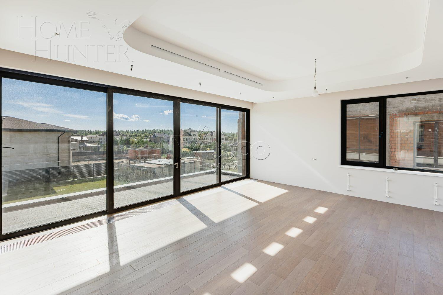 3-этажный коттедж 920 м² с отделкой