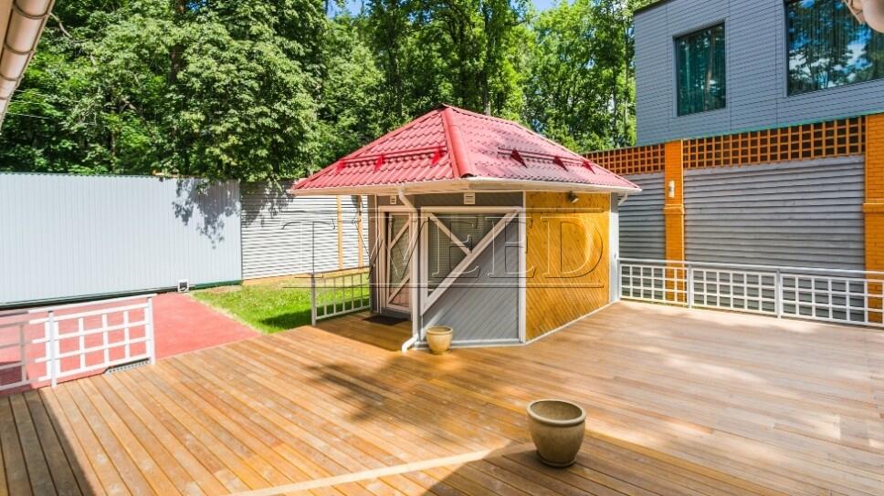 3-этажный коттедж 207.8 м² с отделкой
