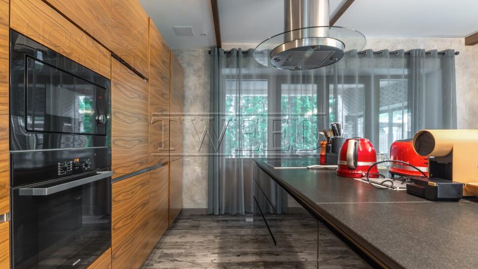 2-этажный коттедж 700 м² с отделкой