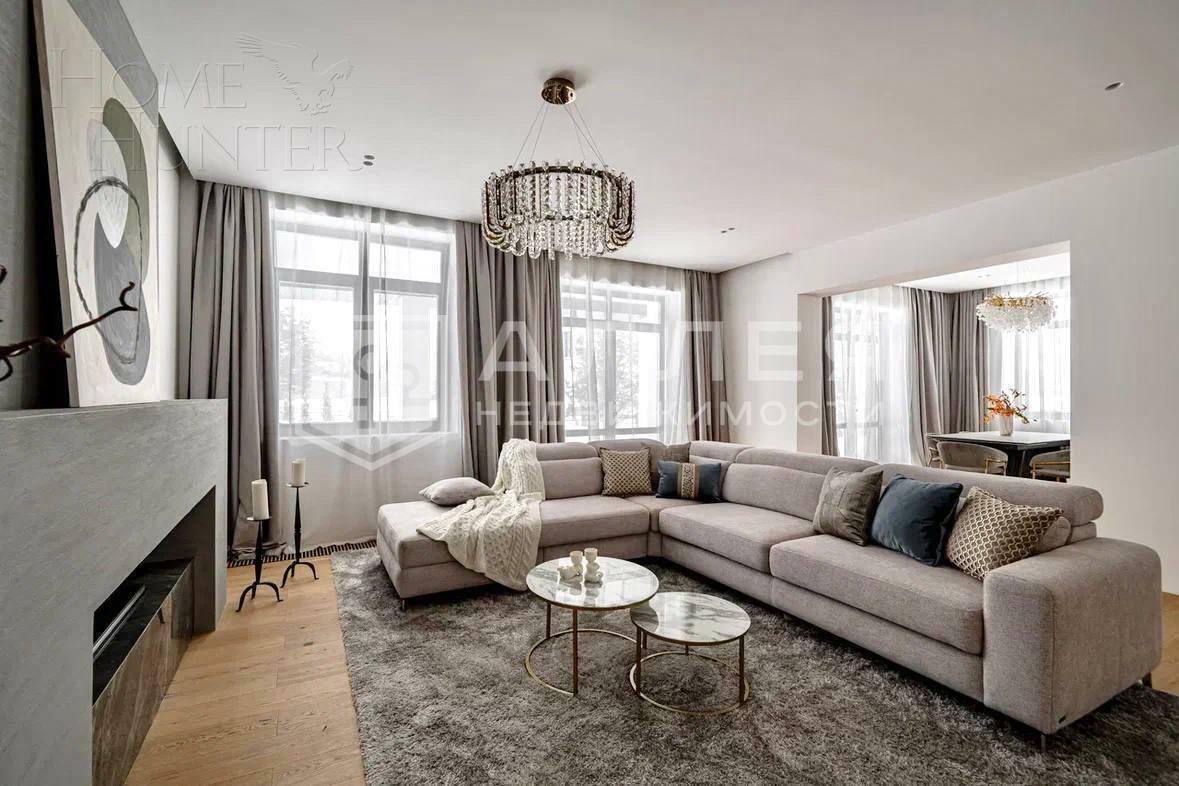 3-этажный коттедж 530 м² с отделкой
