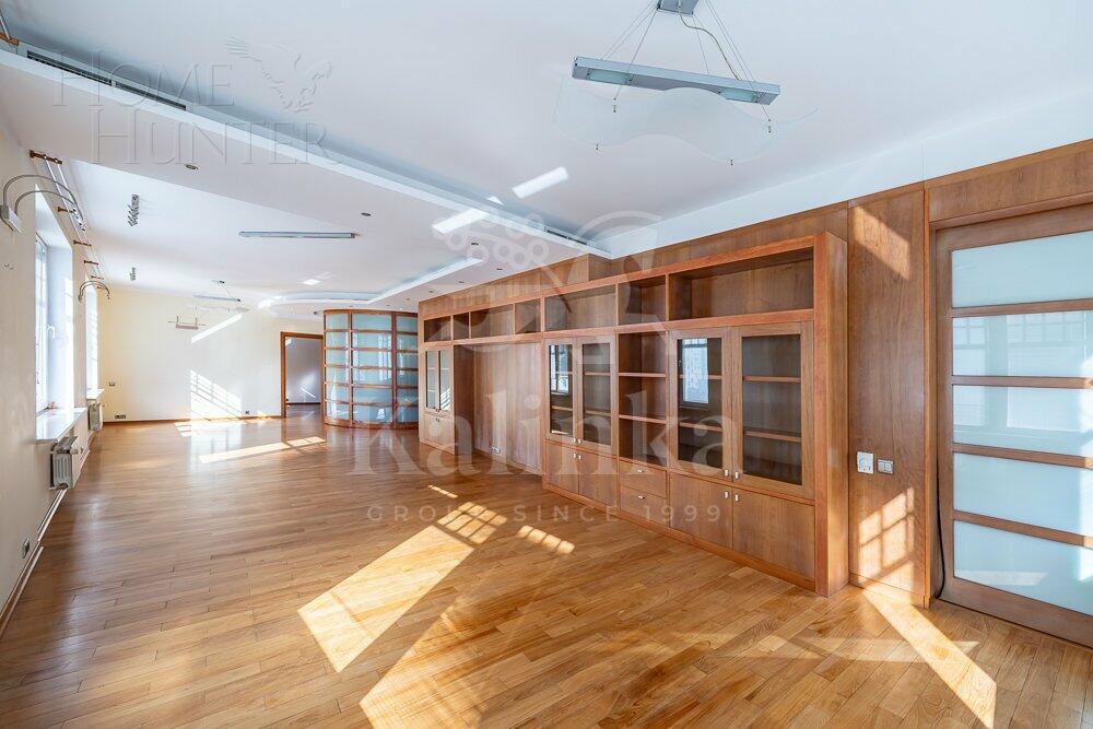 3-КОМН. КВАРТИРА С ОТДЕЛКОЙ 168.4 М² НА 8 ЭТАЖЕ