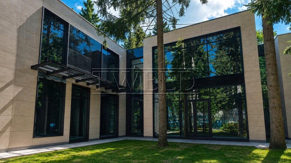 2-этажный коттедж 1 700 м² без отделки