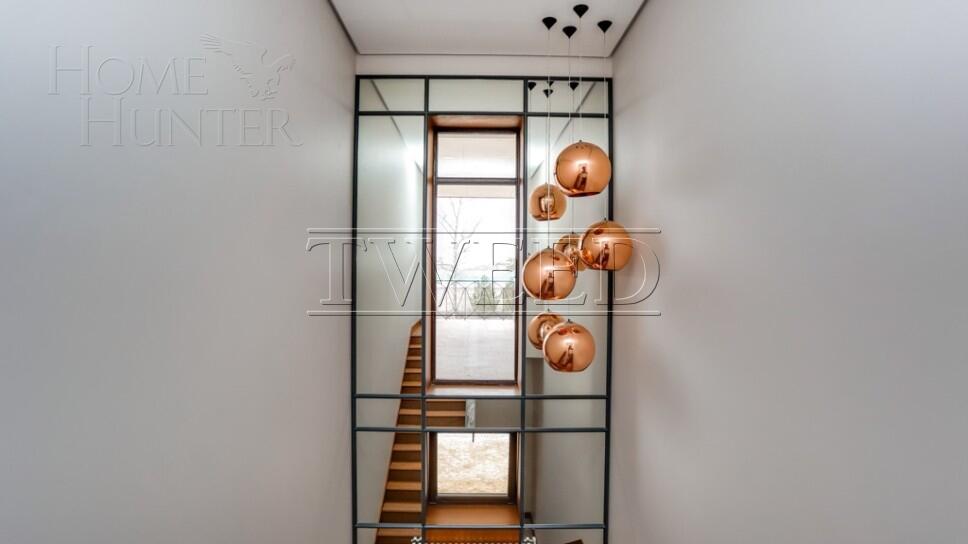 2-этажный коттедж 989.7 м² с отделкой