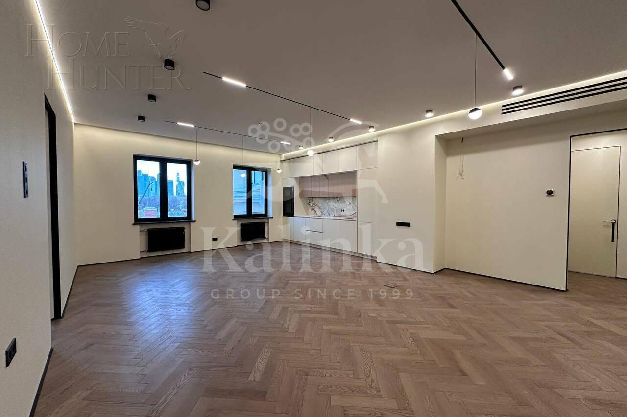 4-КОМН. АПАРТАМЕНТЫ С ОТДЕЛКОЙ 122.5 М² НА 5 ЭТАЖЕ