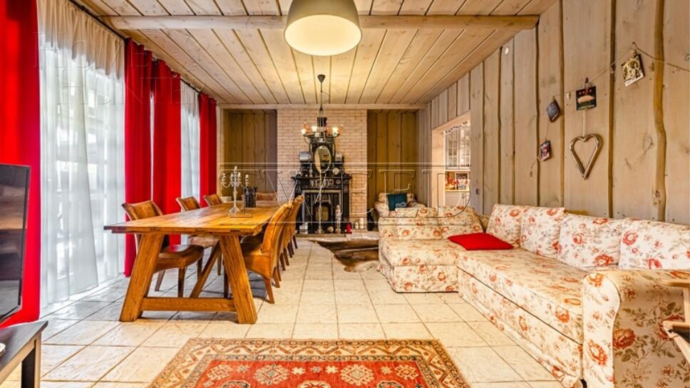 2-этажный коттедж 550 м² с отделкой