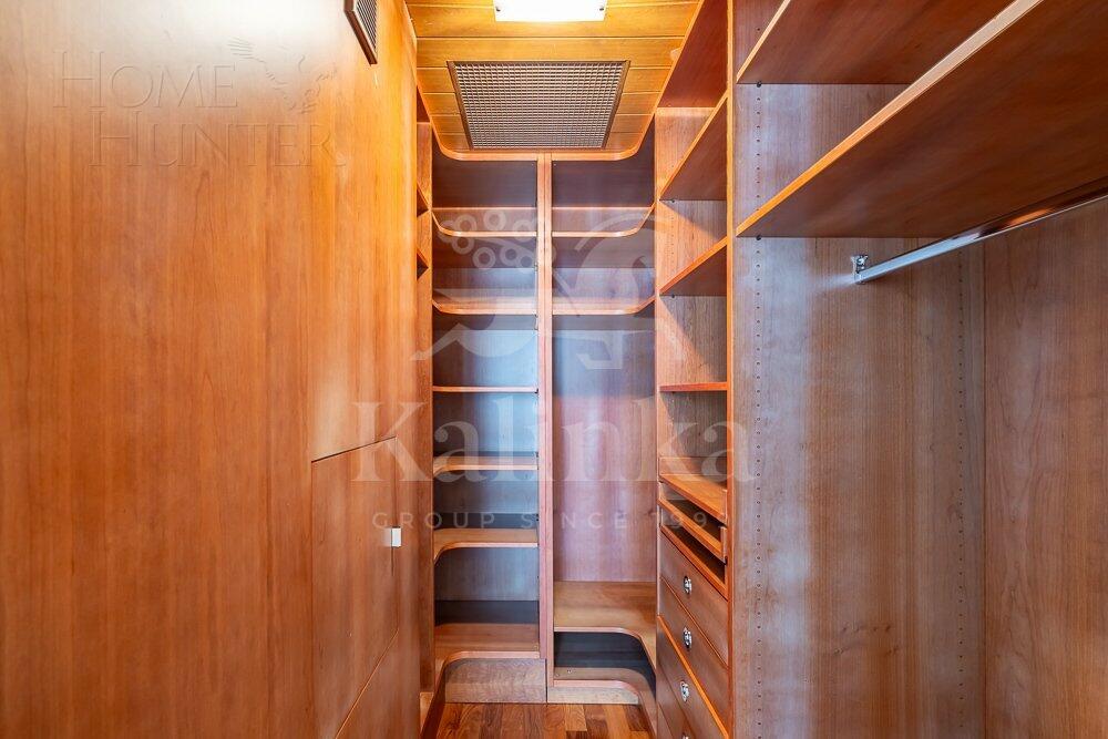 3-КОМН. КВАРТИРА С ОТДЕЛКОЙ 168.4 М² НА 8 ЭТАЖЕ