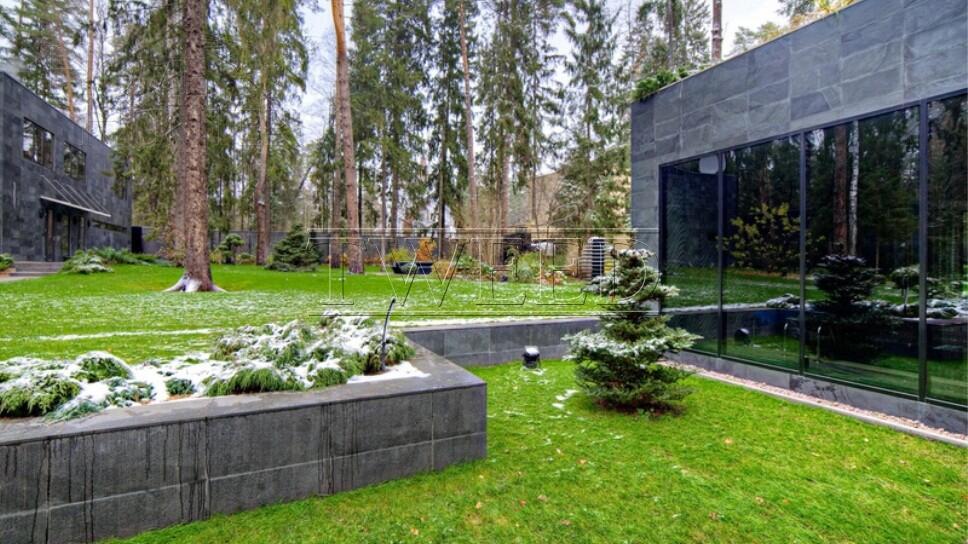 2-этажный коттедж 680 м² с отделкой