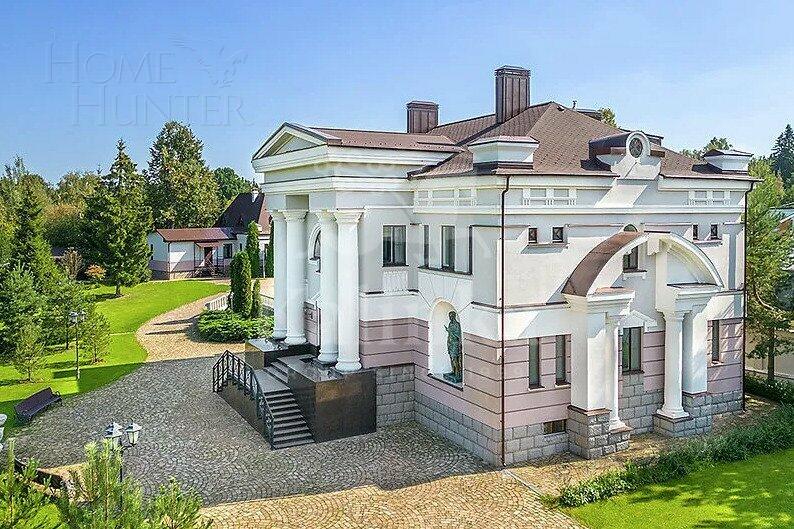 2-этажный коттедж 820 м² с отделкой