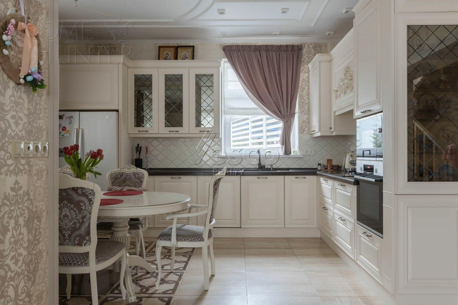 2-этажный коттедж 160 м² с отделкой