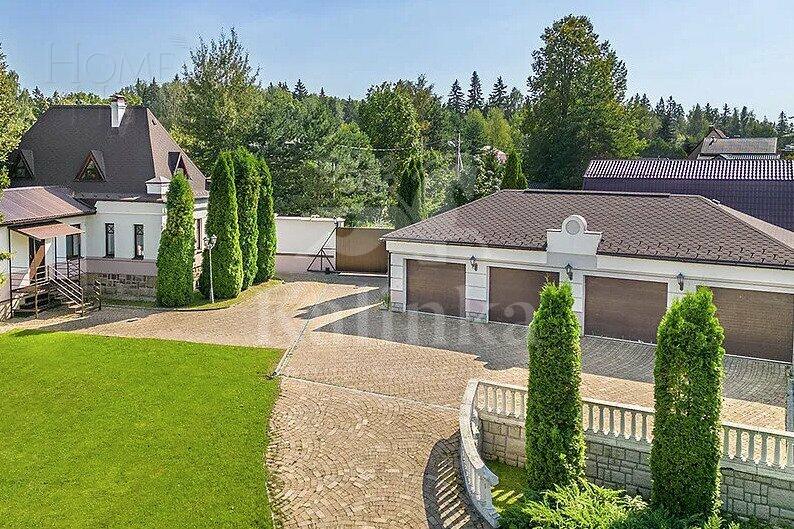 2-этажный коттедж 820 м² с отделкой