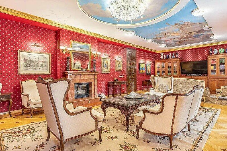 2-этажный коттедж 820 м² с отделкой