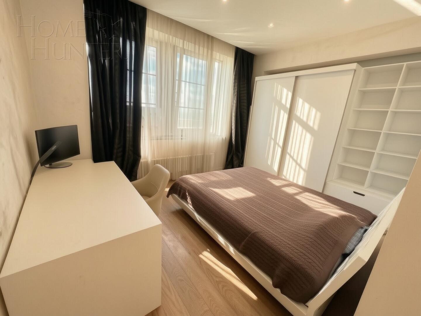 2-УРОВНЕВЫЕ АПАРТАМЕНТЫ С ОТДЕЛКОЙ 218 М² НА 12 ЭТАЖЕ