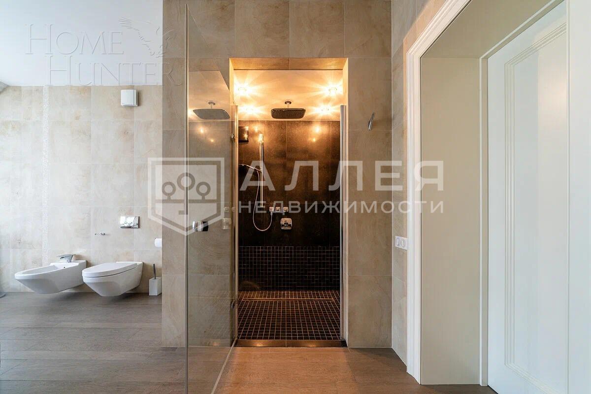 2-этажный коттедж 590 м² с отделкой