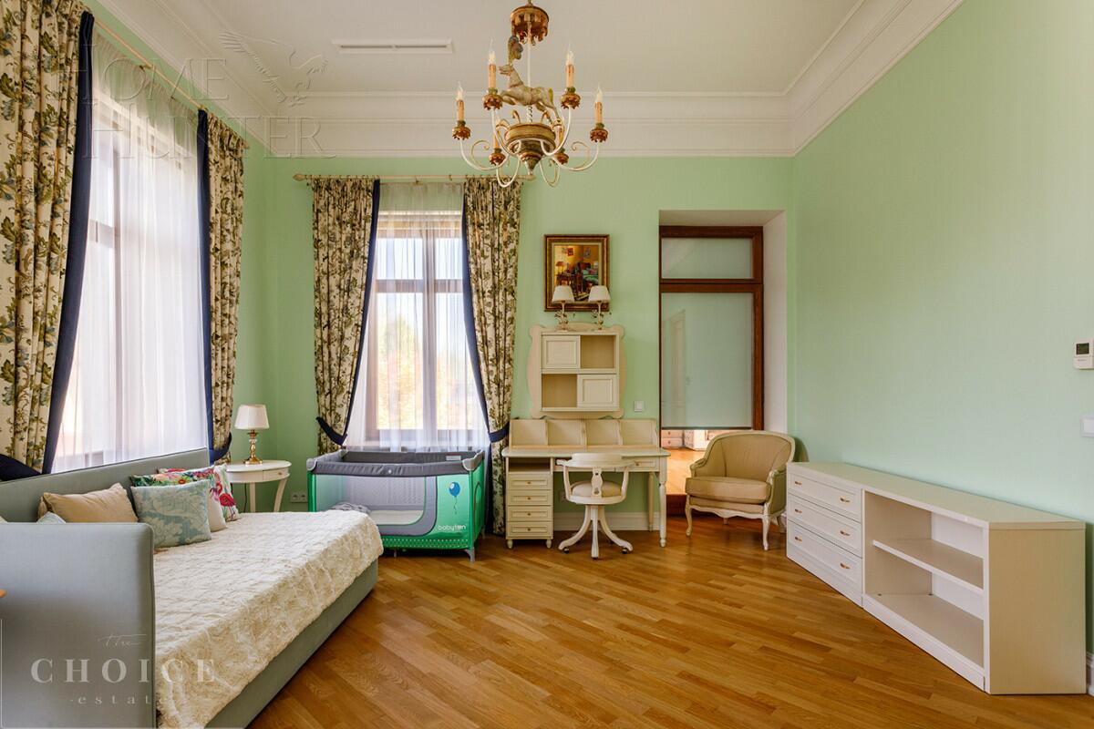 2-этажный коттедж 709 м² с отделкой