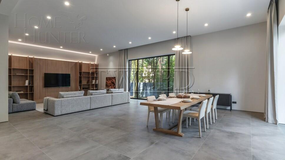 2-этажный коттедж 520 м² с отделкой