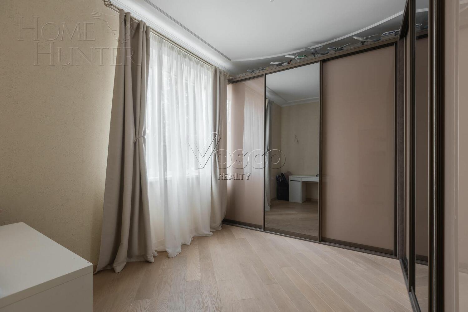 2-этажный коттедж 160 м² с отделкой