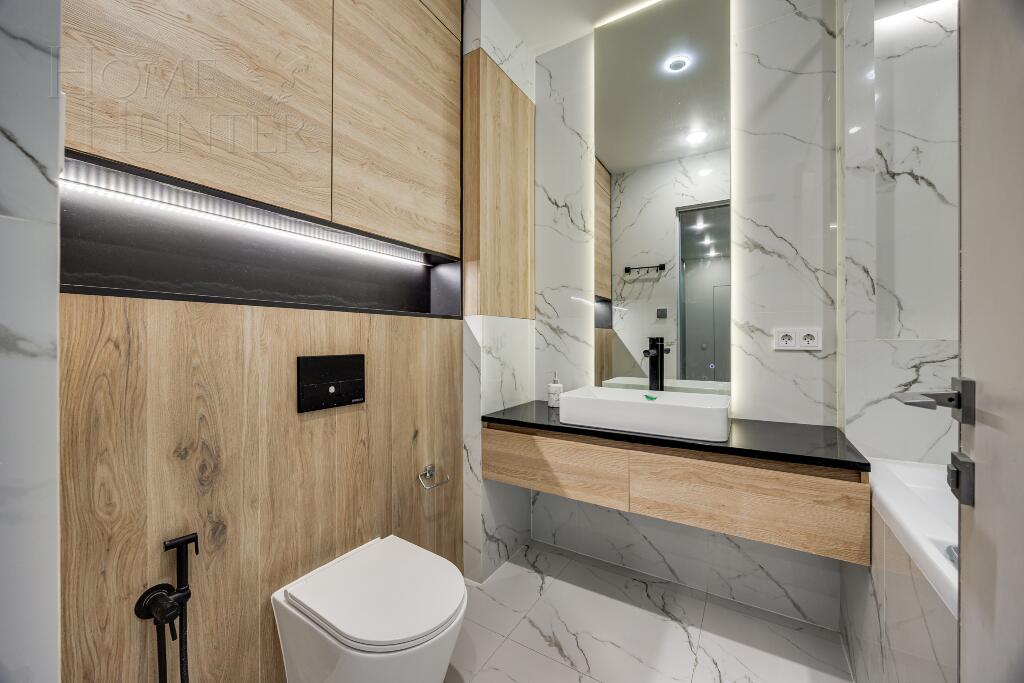 2-КОМН. КВАРТИРА С ОТДЕЛКОЙ 70 М² НА 10 ЭТАЖЕ
